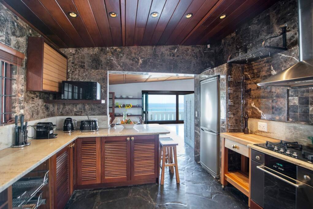 Bantry Bay Home With Atlantic Ocean Views Cape Town Dış mekan fotoğraf